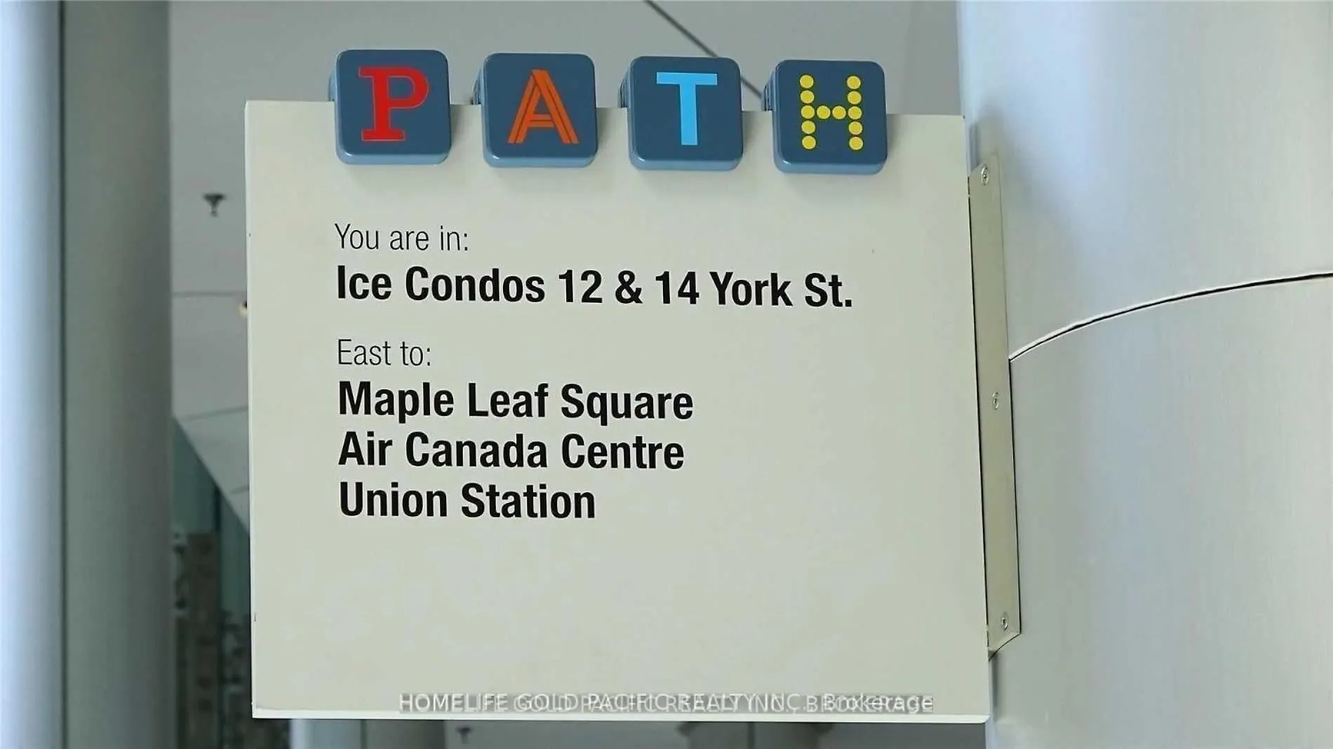 Grand Royal Suites Toronto Apartamento
