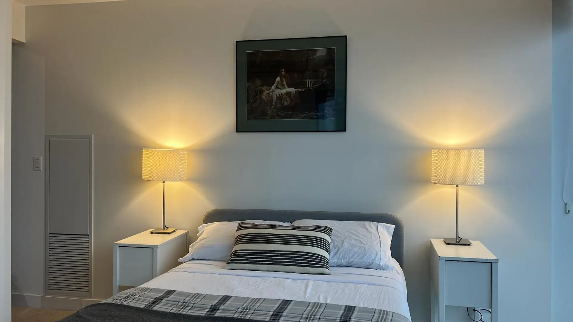 Grand Royal Suites Τορόντο 0*,  Καναδάς